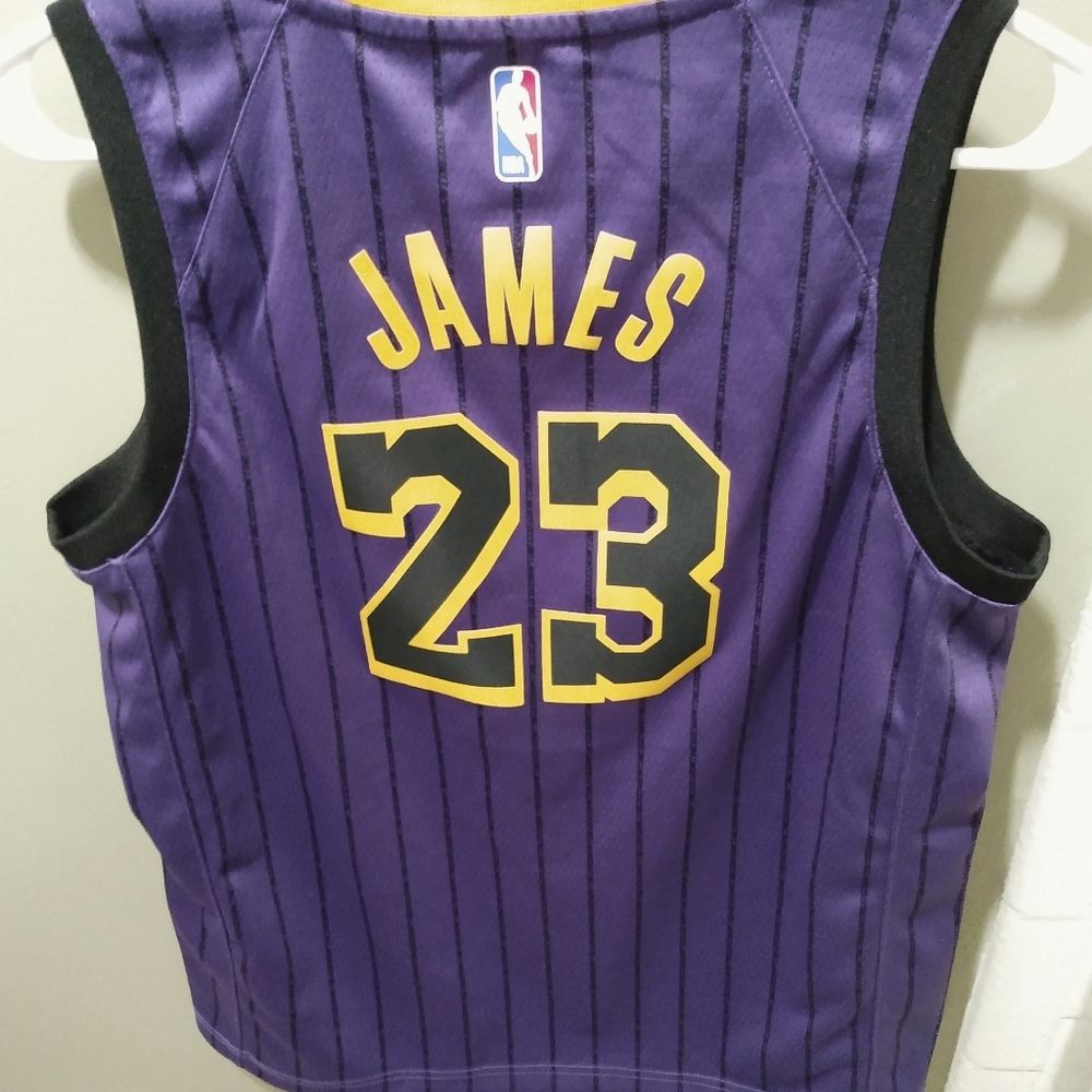 Lebron James Swingman City edition jersey- lakers